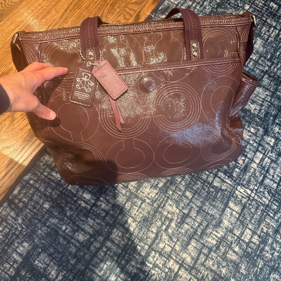 Rare and VERY large EUC purple coach bag - Picture 9 of 13